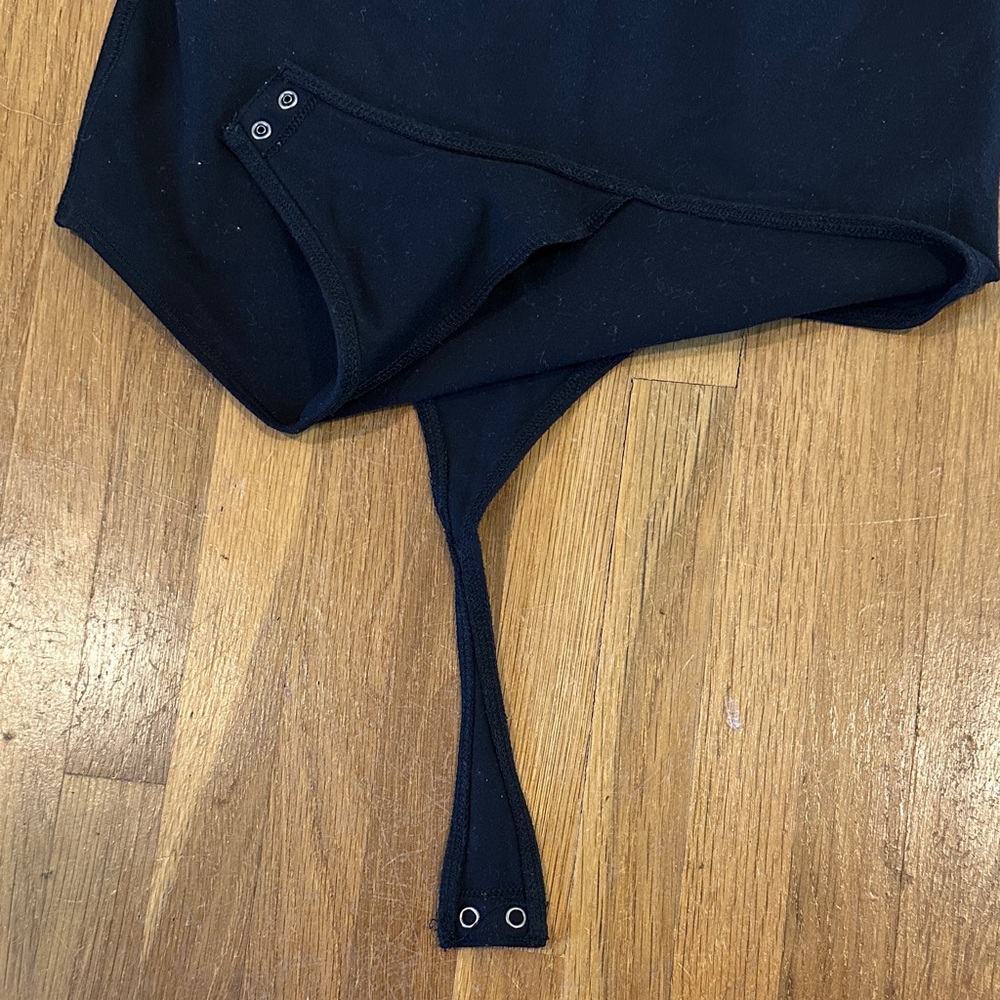 *last chance* Abercrombie & Fitch | Women’s Black Tank Top Bodysuit - Picture 6 of 15